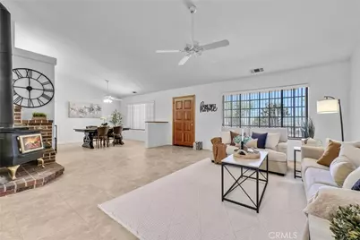 7854 Oak Hills Rd, Oak Hills, CA 92344 - Photo 8