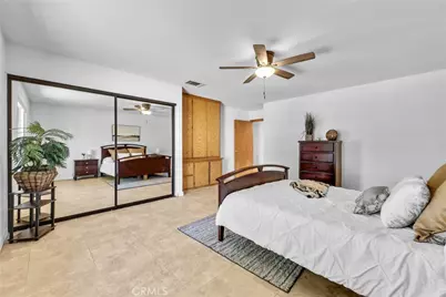 7854 Oak Hills Rd, Oak Hills, CA 92344 - Photo 28