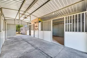 7854 Oak Hills Rd, Oak Hills, CA 92344 - Photo 56