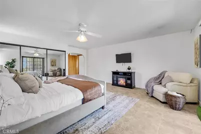 7854 Oak Hills Rd, Oak Hills, CA 92344 - Photo 20