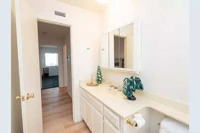 5317 N Barranca, Covina, CA 91722 - Photo 12