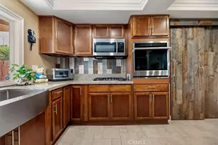 6901 Saddleback Pl, Rancho Cucamonga, CA 91701 - Photo 16