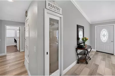 908 W Linden St., Ontario, CA 91762 - Photo 12