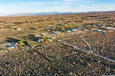 1 Rancho Road, Phelan, CA 92371 - Photo 6