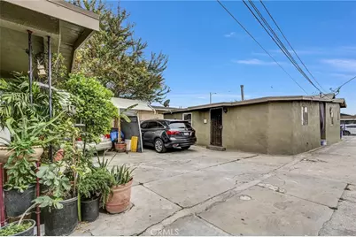 1020 S McBride, East Los Angeles, CA 90022 - Photo 8