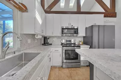 11975 Gonsalves, Cerritos, CA 90703 - Photo 14