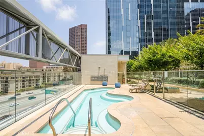 877 Francisco #2203, Los Angeles, CA 90017 - Photo 30