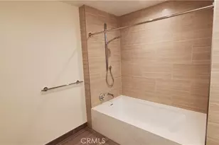 877 Francisco, Los Angeles, CA 90017 - Photo 16