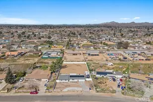 13020 Ojai Rd, Apple Valley, CA 92308 - Photo 32