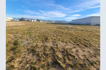 1 Malaki, Apple Valley, CA 92308 - Photo 1