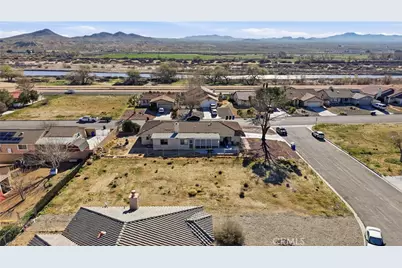 14758 Bristol, Helendale, CA 92342 - Photo 8