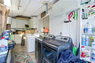 307 S Locust Ave, Compton, CA 90221 - Photo 22