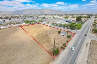 1011 W 7th St, San Jacinto, CA 92582 - Photo 1