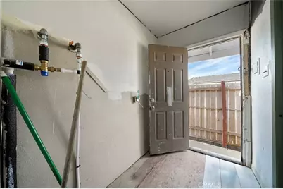 405 Lookout Street, Lake Elsinore, CA 92530 - Photo 10