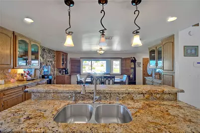 22393 De Soto St, Grand Terrace, CA 92313 - Photo 16