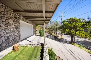 1113 N Grass Valley, Lake Arrowhead, CA 92352 - Photo 4