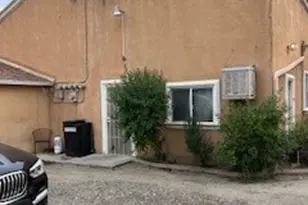 318 S Pico, San Jacinto, CA 92583 - Photo 2