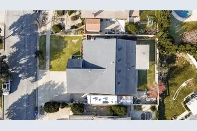 1370 Maywood Avenue, Upland, CA 91786 - Photo 50