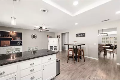 1370 Maywood Avenue, Upland, CA 91786 - Photo 14