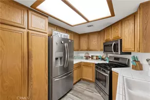 13061 Billings Ct, Victorville, CA 92395 - Photo 8