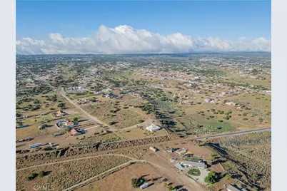 10490 Joshua, Oak Hills, CA 92344 - Photo 50