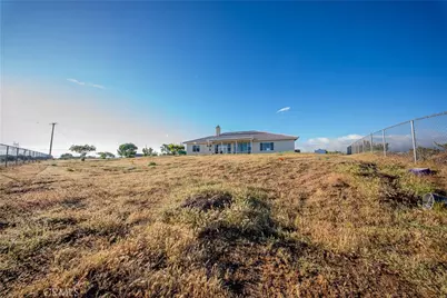 10490 Joshua, Oak Hills, CA 92344 - Photo 48