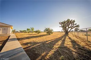 10490 Joshua, Oak Hills, CA 92344 - Photo 52