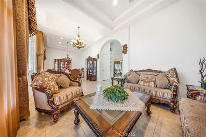 10490 Joshua, Oak Hills, CA 92344 - Photo 12