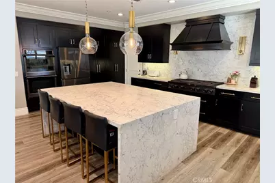 10756 Saffron Street, Fontana, CA 92337 - Photo 2