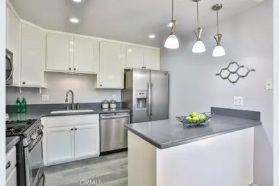 820 E Silver Maple, Azusa, CA 91702 - Photo 12