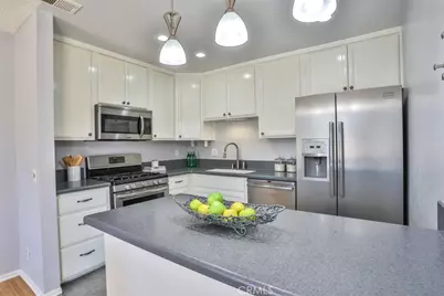 820 E Silver Maple, Azusa, CA 91702 - Photo 14