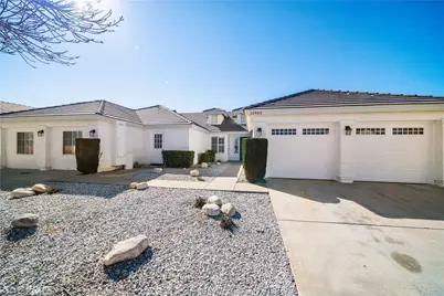 13943 Trigger, Victorville, CA 92392 - Photo 32
