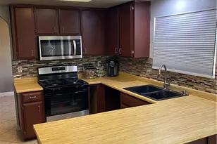 1423 W Hoffer, Banning, CA 92220 - Photo 2