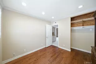 9512 Via Venezia, Burbank, CA 91504 - Photo 20