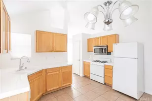 7800 Buckeye St, Highland, CA 92346 - Photo 8