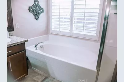 18052 Passionflower, San Bernardino, CA 92407 - Photo 44