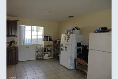 548 N Reservoir, Pomona, CA 91767 - Photo 8