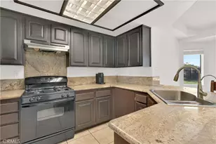 661 N Larch, Rialto, CA 92376 - Photo 6