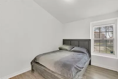 661 N Larch, Rialto, CA 92376 - Photo 8