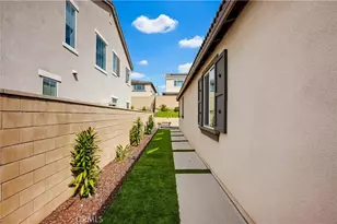 16746 Mistletoe, Fontana, CA 92336 - Photo 36