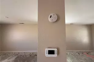 14577 Crossing, Victorville, CA 92394 - Photo 10