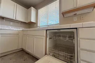 14577 Crossing, Victorville, CA 92394 - Photo 14