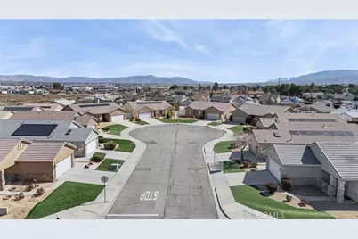 16735 Hastings Place, Victorville, CA 92395 - Photo 30