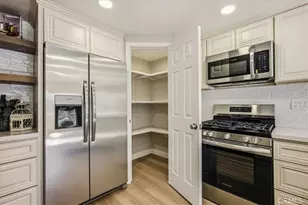 1015 Pebble Beach, Upland, CA 91784 - Photo 8