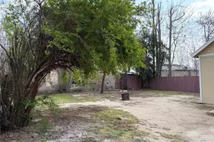 1075 1079 Belvan, San Bernardino, CA 92410 - Photo 18