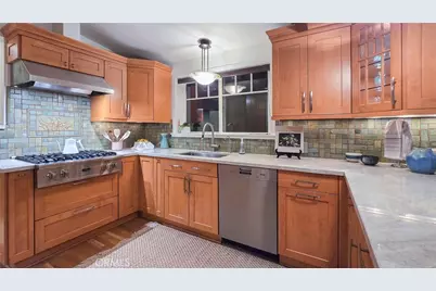 11064 Plainview, Tujunga, CA 91042 - Photo 6