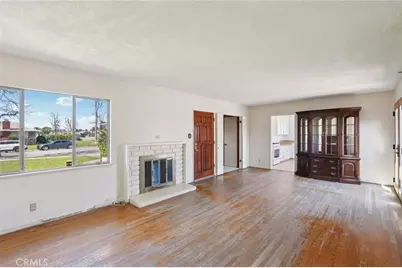 814 W Bonnie Brae Court, Ontario, CA 91762 - Photo 4