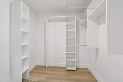 10007 Debra Avenue, Granada Hills, CA 91343 - Photo 38