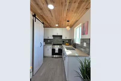 80918 Brown, 29 Palms MCB, CA 92277 - Photo 6