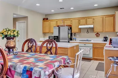 13023 Tehachapi, Hesperia, CA 92344 - Photo 14